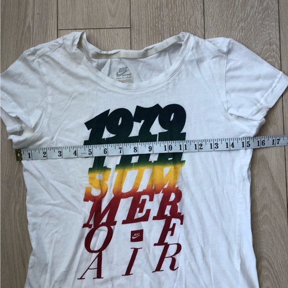 Nike 1979 The Summer of Air Logo Embroidered T Shirt Women’s Size XS - Picture 2 of 9